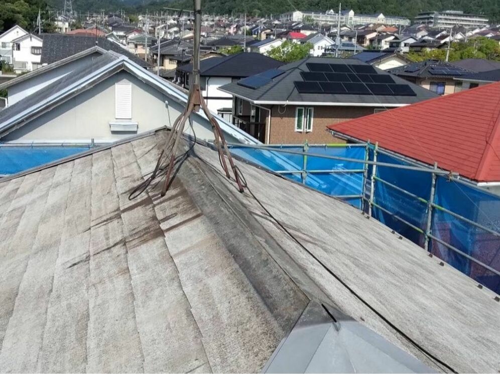 外壁塗装　リプルクリエイト　広島市　佐伯区　五日市　廿日市市　四季が丘　真夏　熱射病　日射病　脱水　ペイントライン　レジリエンスウレア　耐久年数　30年　40年　無機ハイブリッドチタンガード　ゼニス　レガロ　破風塗装　軒塗装　付帯部塗装　外壁洗浄　屋根洗浄　屋根塗装　下塗り2回　強固な下地　ベランダ塗装棟板金交換　外壁劣化　カーポート　外構　足場